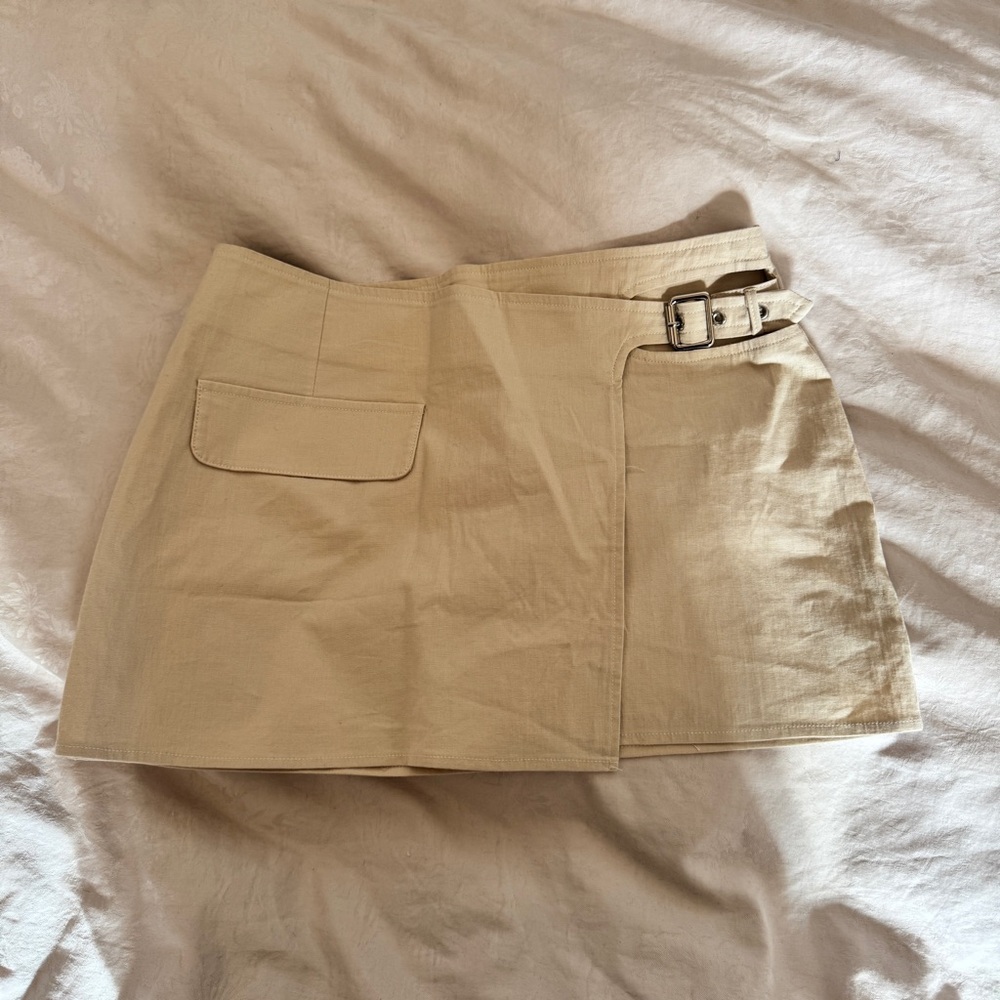 White Fox Boutique Tan Mini Skirt with Buckle Detail size small